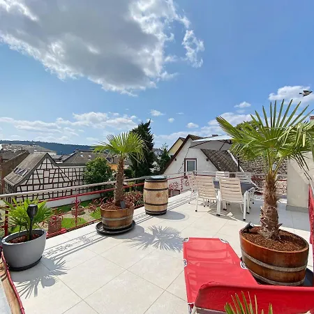 Zum Malerwinkel - Ruedesheim Апартаменты *