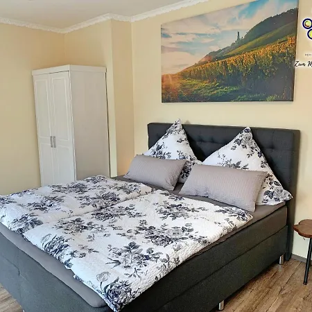 Zum Malerwinkel - Ruedesheim * Rüdesheim am Rhein