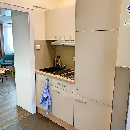 Zum Malerwinkel - Ruedesheim * Rüdesheim am Rhein