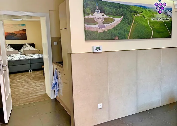 Zum Malerwinkel - Ruedesheim * Ruedesheim am Rhein